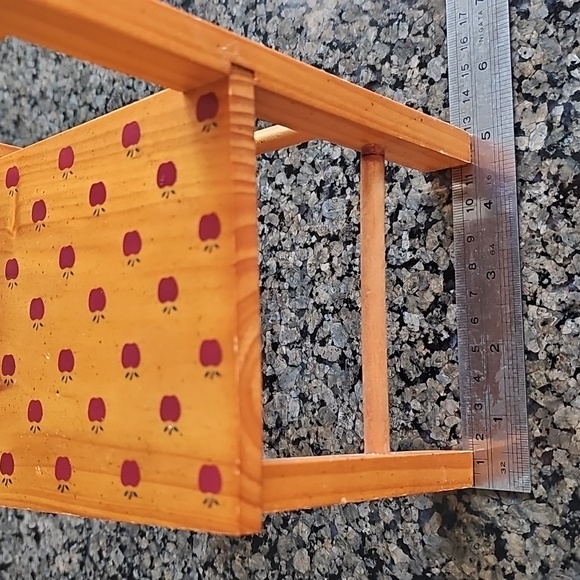 Miniature Chair - Doll Furniture - Picture 9 of 9